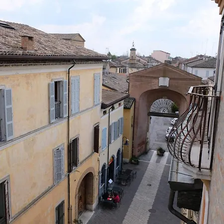 Apartman Mazzini 81 - *